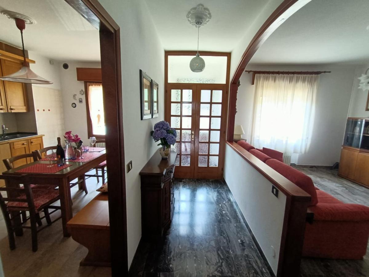 Casa Vacanza Tivan Cremia Kültér fotó